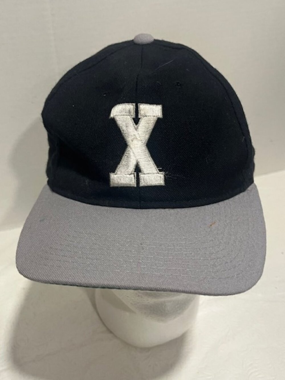 VTG 90's Malcolm X Embroidered Logo Starter Snapback Wool Black Hat Adjustable